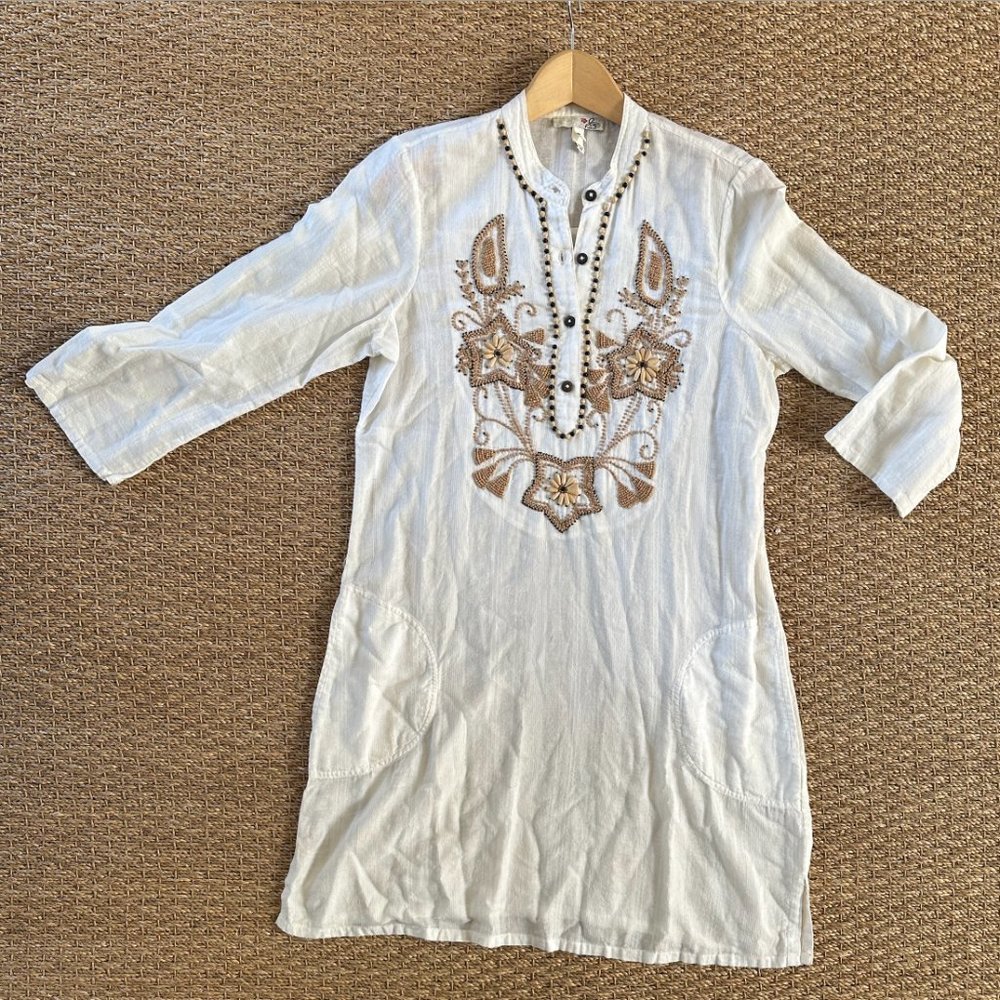 Joie Dress Coverup with beaded detail, belt and pockets. Size Medium